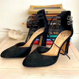 Vince camuto 39